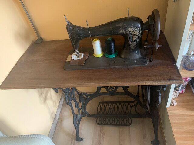 Stara maszyna do szycia