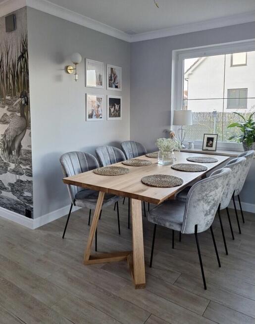 Wyjątkowy Stół Debowy - Niezrównana Jakość i Piękno!