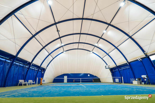 BUDUJEMY Hale do tenisa - Tenistal