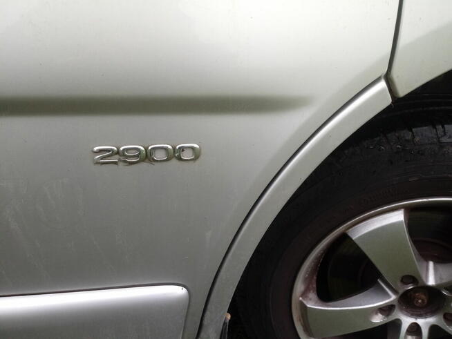 Opel VIVARO 3-fotele, 2,5 CDTI DLUGI AUTOMAT Klima