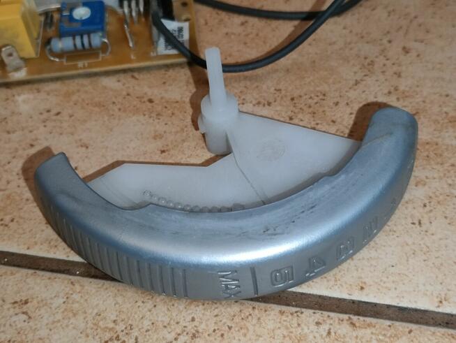 Electrolux ZJM6820 JetMaxx / odkurzacz na części.