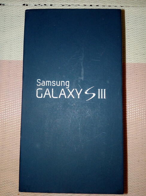 pudełko po telefonie SAMSUNG GALAXY S III