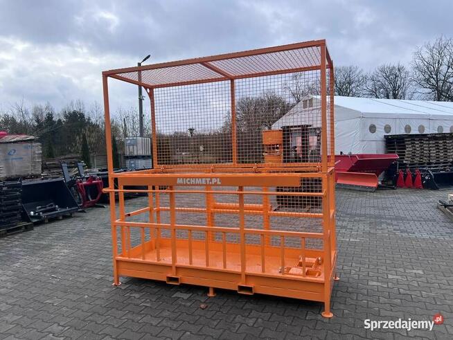 Kosz narzędziowy z certyfikatem skrzynia CE 130 i 240 cm