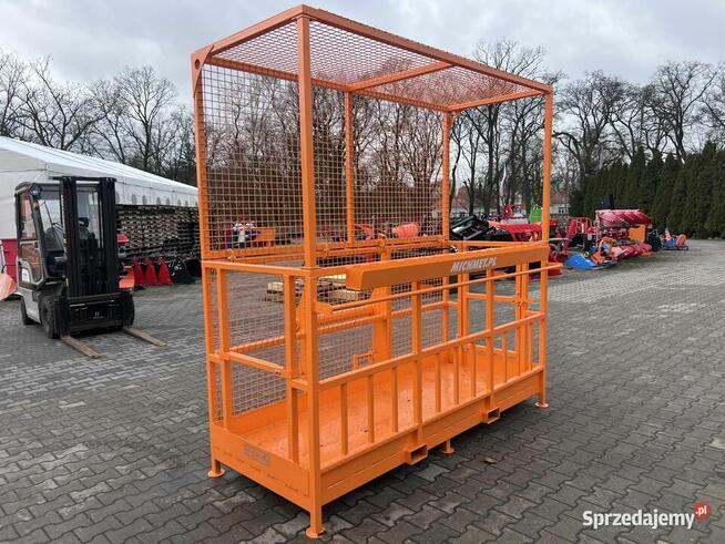 Kosz narzędziowy z certyfikatem skrzynia CE 130 i 240 cm