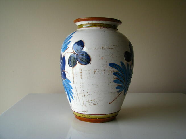 Ceramiczny wazon rękodzieło z motywem kwiatów 21 cm retro