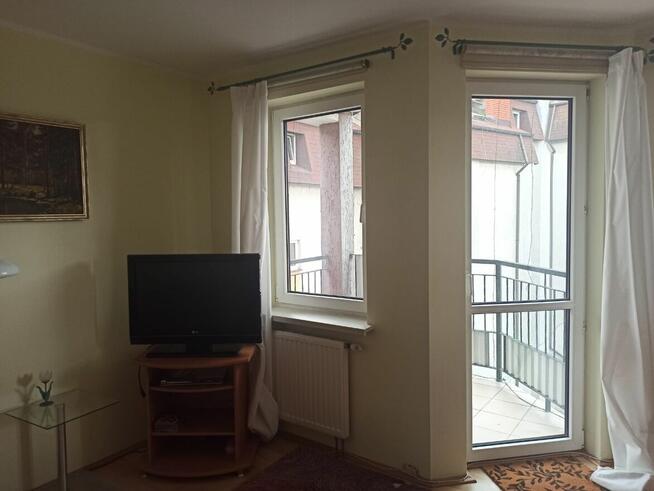 Wynajmę mieszkanie w pełni umeblowane 2.200zł.