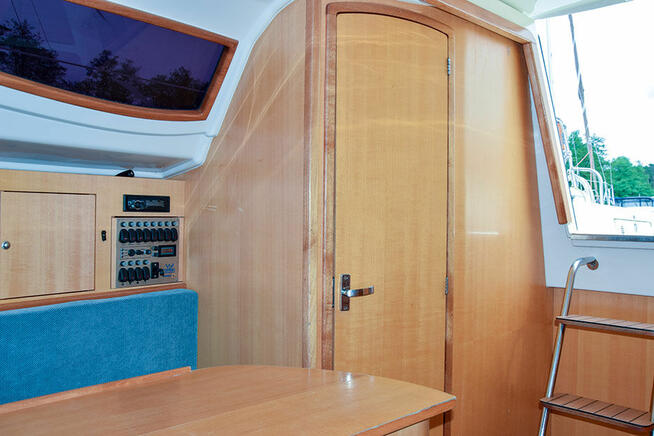 Czarter jachtu Maxus 28