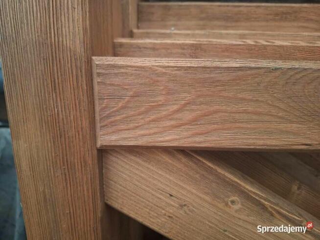 Barierki drewniane, Modrzew i Jodła