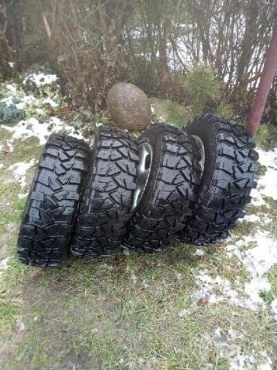 Opony terenowe z felgami