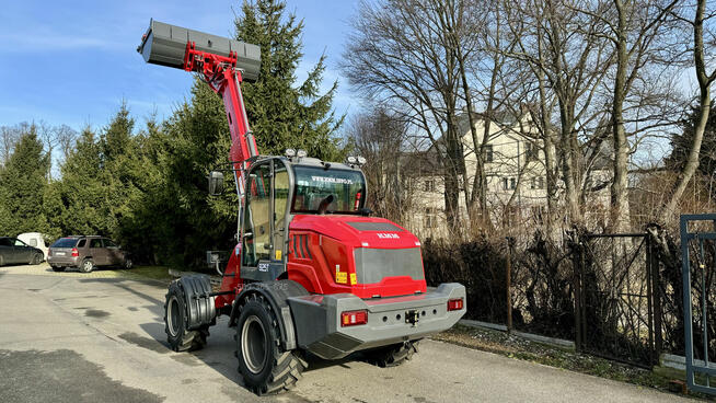 Nowa ładowarka teleskopowa KMM 825T