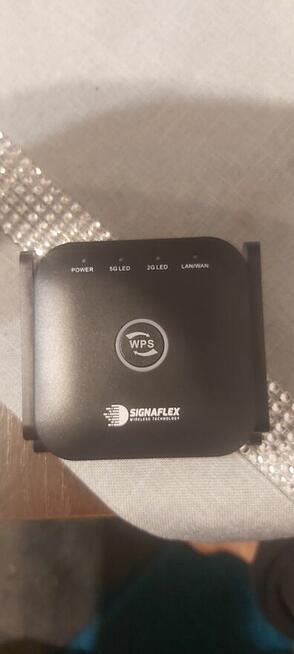 Sprzedam Wzmacniacz Wifi Signaflex Lv-Ac24