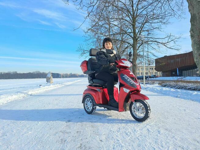 Elektryczny skuter Fasti 3 Max - dodatkowa bateria + pas