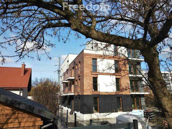 Dwupokojowy penthouse z balkonem