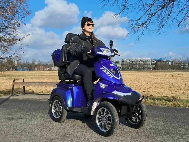 FASTI 4 Max czterokołowy skuter elektryczny, niebieski