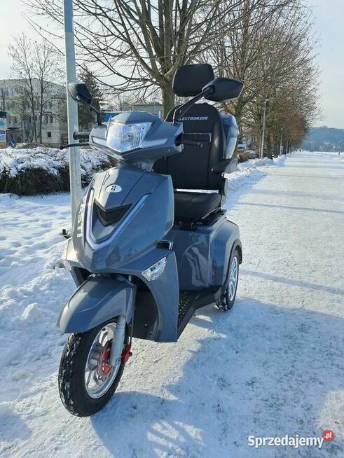 Skuter elektryczny trójkołowy Fasti 3 Max, szary