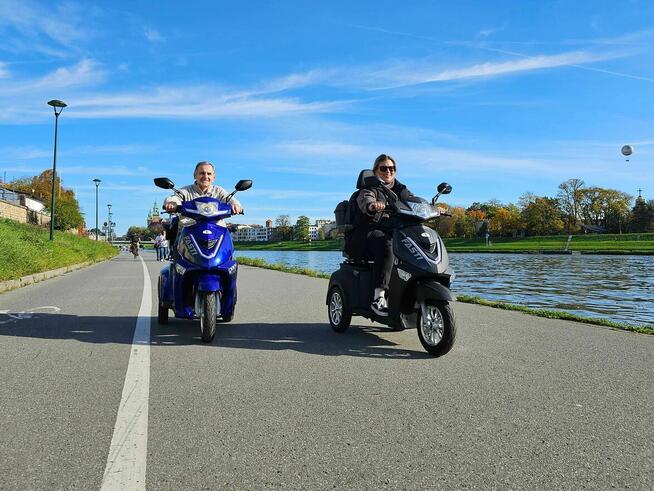 Skuter elektryczny trzykołowy Fasti 3 z daszkiem