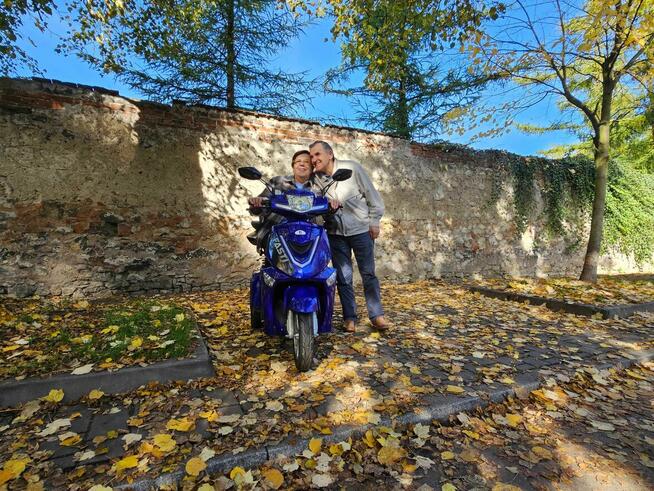 ELECTRORIDE: Skuter trójkołowy FASTI 3 z pasem bezpieczeństwa