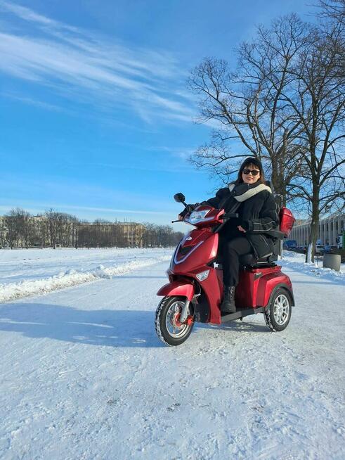 Elektryczny 3kołowy skuter bateria + pas + uchwyt na kule