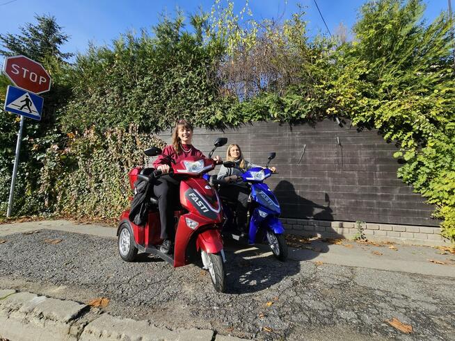 Skuter elektryczny czterokołowy Fasti 3, czerwony