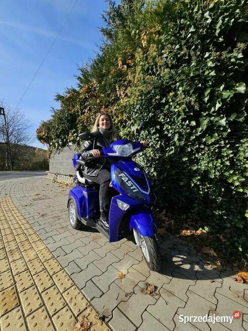 Skuter elektryczny czterokołowy Fasti 3, niebieski