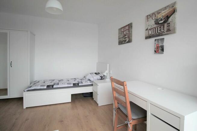 Warsaw, City Center – ul. Schillera,