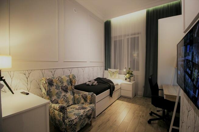 Warsaw, city center – Andersa st, 3 modern bedrooms