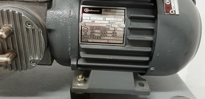 Polecam 2 Silniki 230/400V 1,1 kw i 0,9 kw z Kompresorem