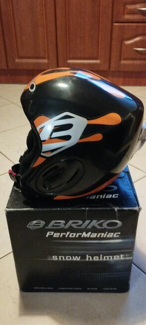 Kask narciarski BRIKO