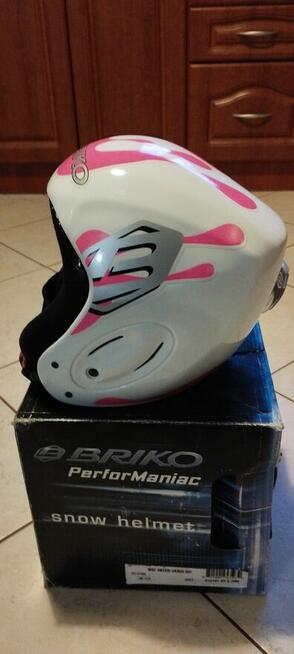 Kask narciarski BRIKO