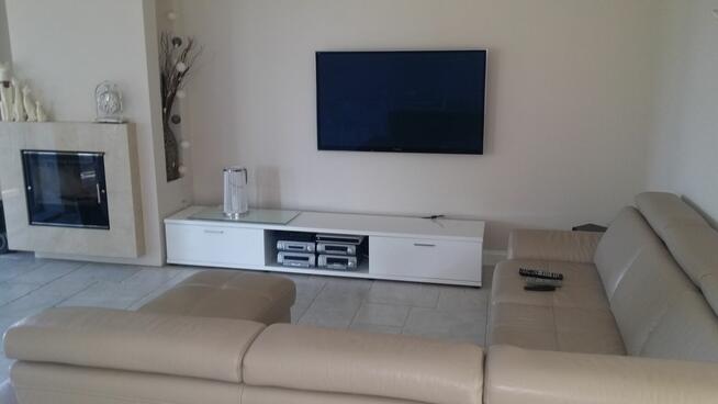 1/2udziałów; Działka 1269m2 Dom 242m2