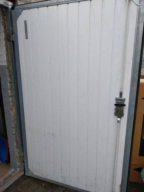 Garaż 18m wZgierzu sprzedam