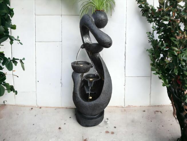 FONTANNA OGRODOWA M I A wys. 124 cm !! ośw. LED !!