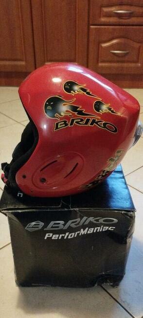 Kask narciarski BRIKO