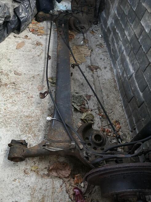 Toyota Yaris 2004r francuz części