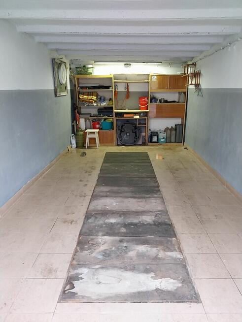 Garaż 18m wZgierzu sprzedam