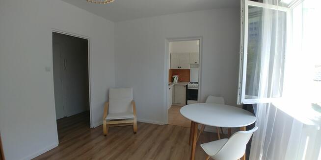 Słoneczna kawalerka w Legionowie