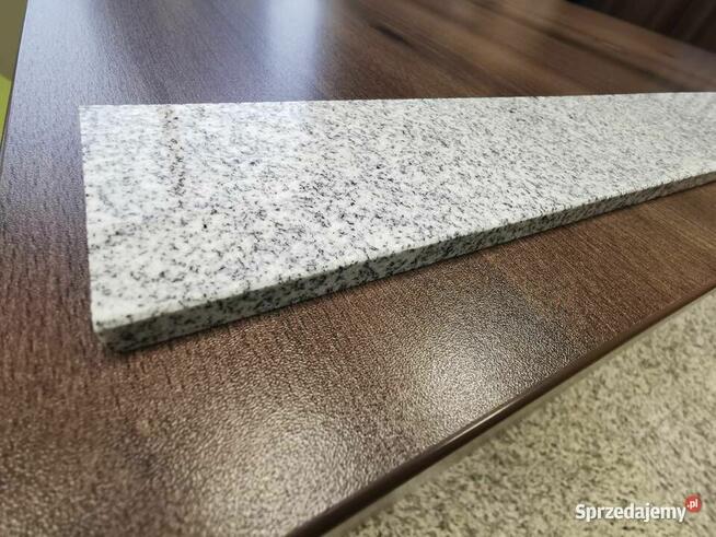 Cokół granitowy G603 wys. 7 cm