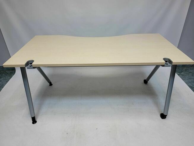 Biurko z regulacją wys. Konig Neurath brzoza