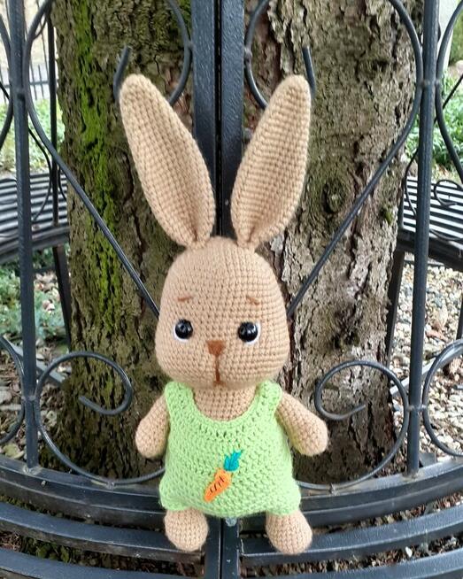 Królik na szydełku