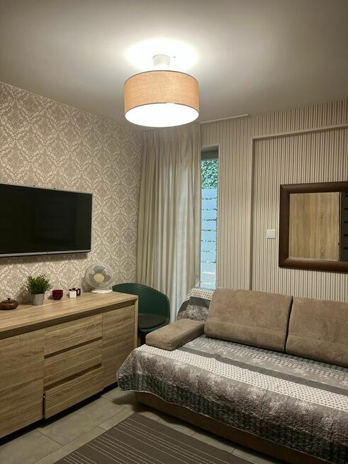 Pokoje z łazienkami blisko plaży.