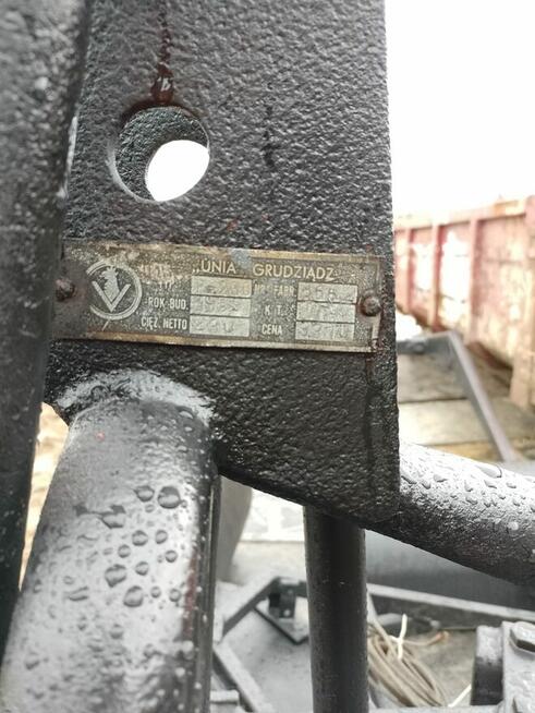 Pług rolniczy dwuskibowy