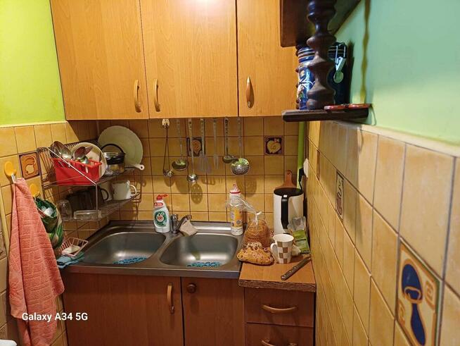 Zamienię Kawalerka z ciemną kuchnią