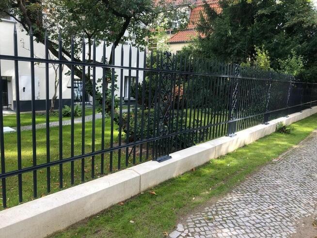 OGRODZENIE METALOWE