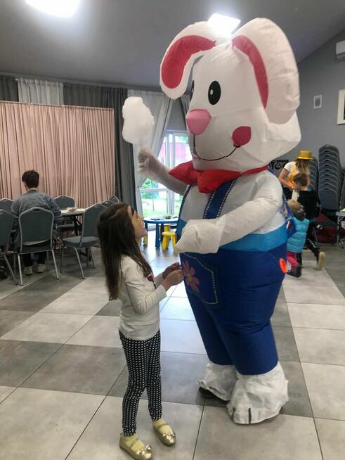 zając kurczak wielkanocny żywa maskotka wynajem z animatorem