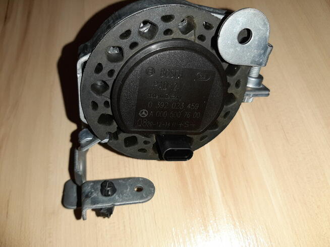 Pompa wody A0005007600 MERCEDES-BENZ C Klasa W206