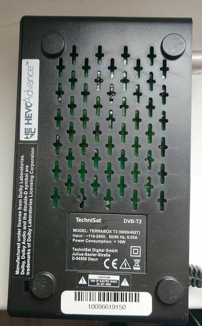 Telewizor LED LG 19LS4R z dekoderm + uchwyt naścien