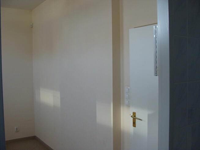 Lokale handlowo-usługowy dwa - SPRZEDAM