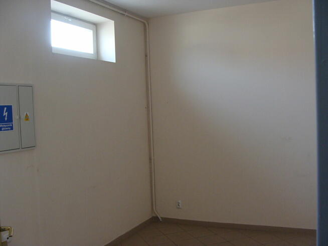 Lokale handlowo-usługowy dwa - SPRZEDAM