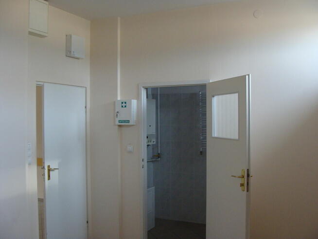 Lokale handlowo-usługowy dwa - SPRZEDAM