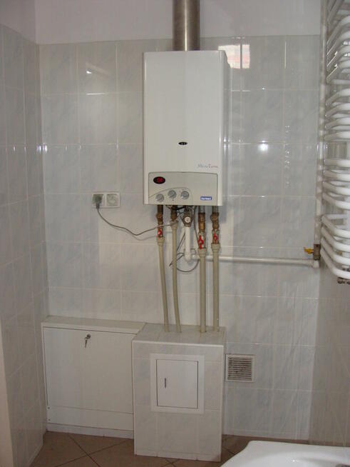 Lokale handlowo-usługowy dwa - SPRZEDAM